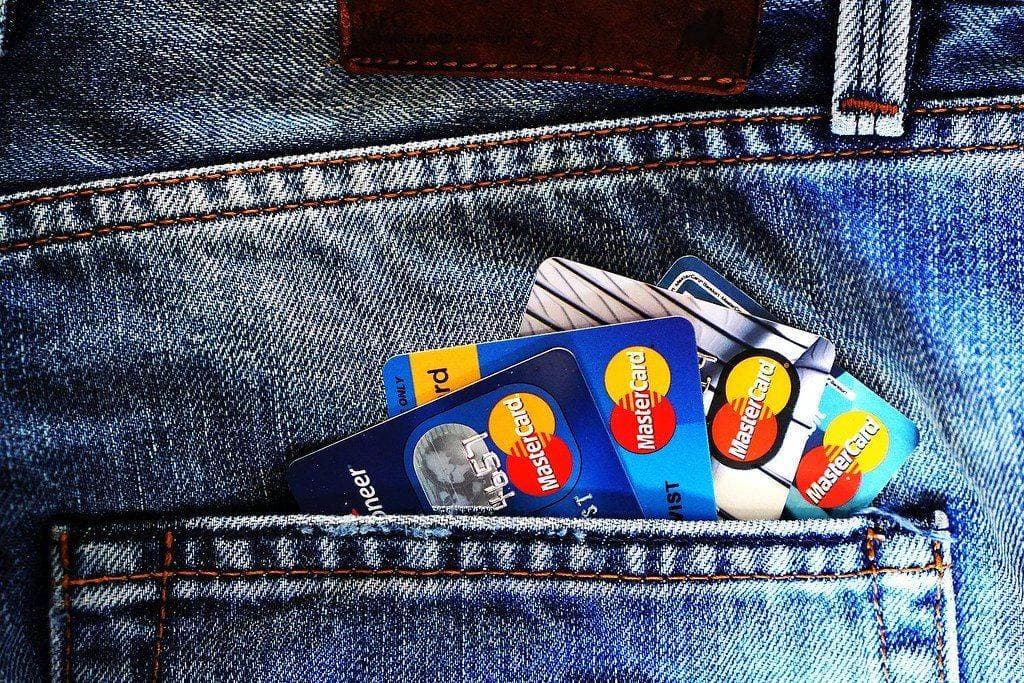 The dangers of credit card debt