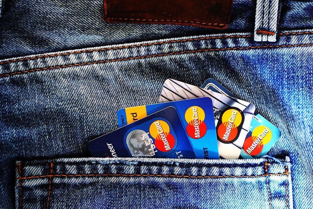 The dangers of credit card debt